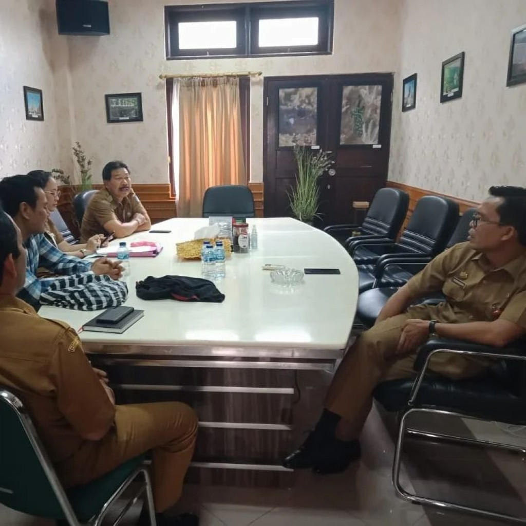 Audiensi Pelangi Bali Dengan Dinas Pariwisata Kabupaten Badung Terkait Persiapan Lomba Layang - Layang
